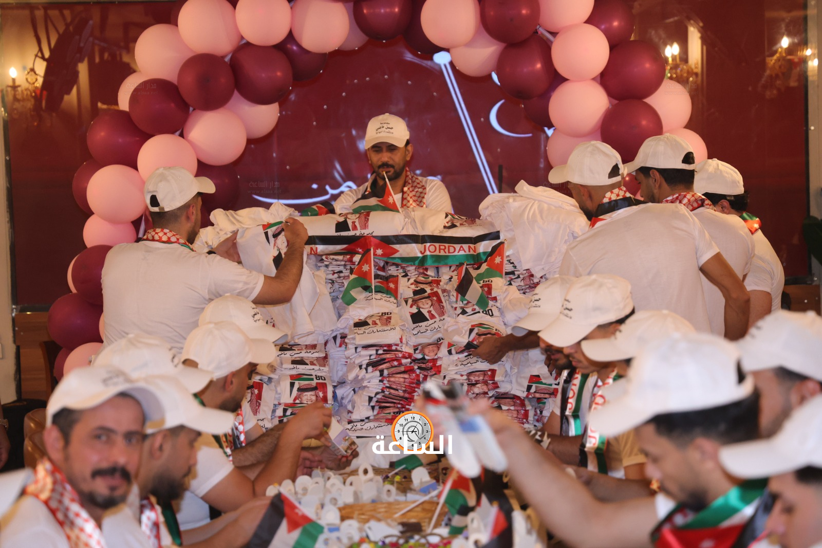 Madar Al-Saa Images 0.5534448126005123