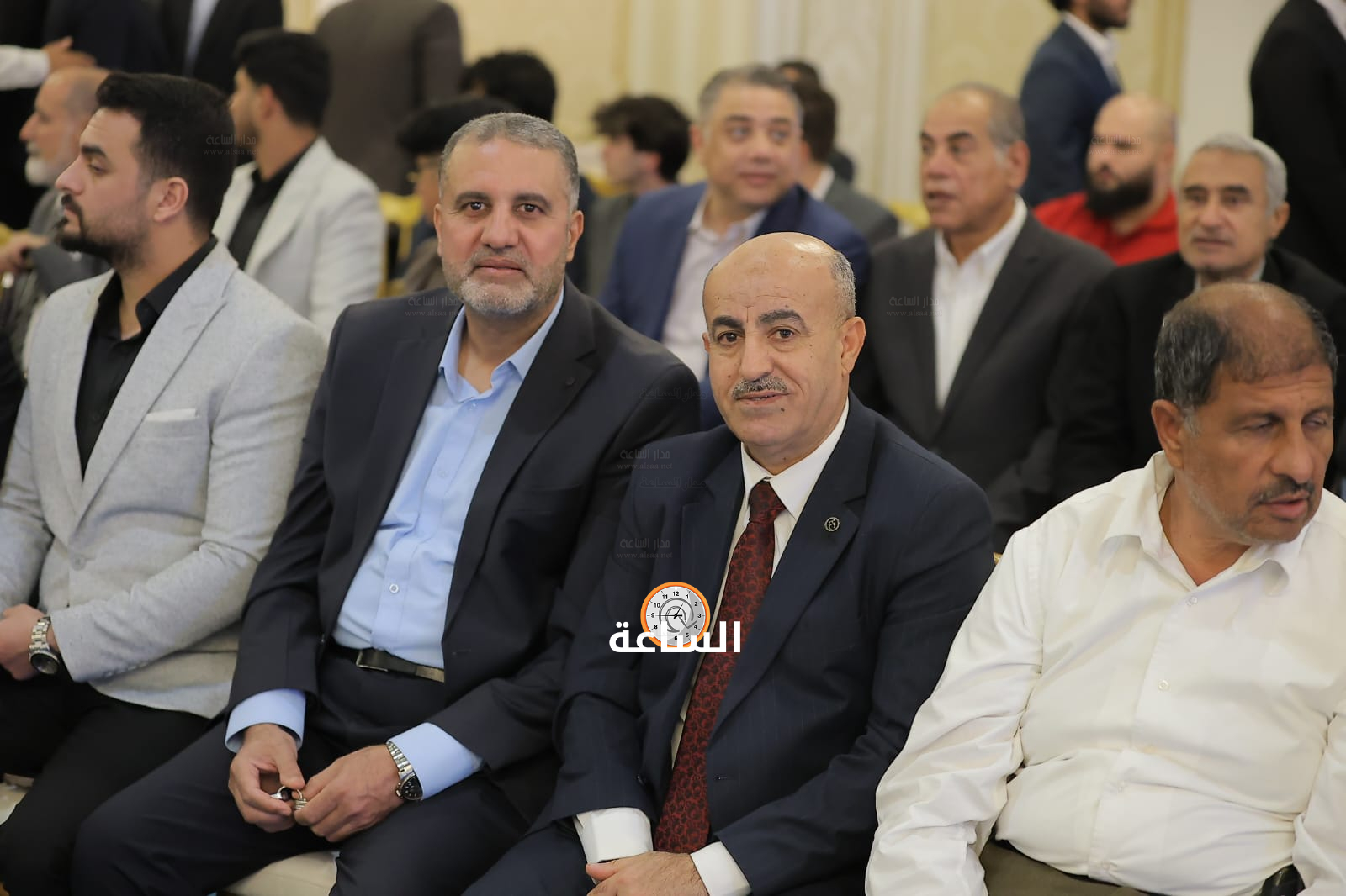Madar Al-Saa Images 0.7499633509532878