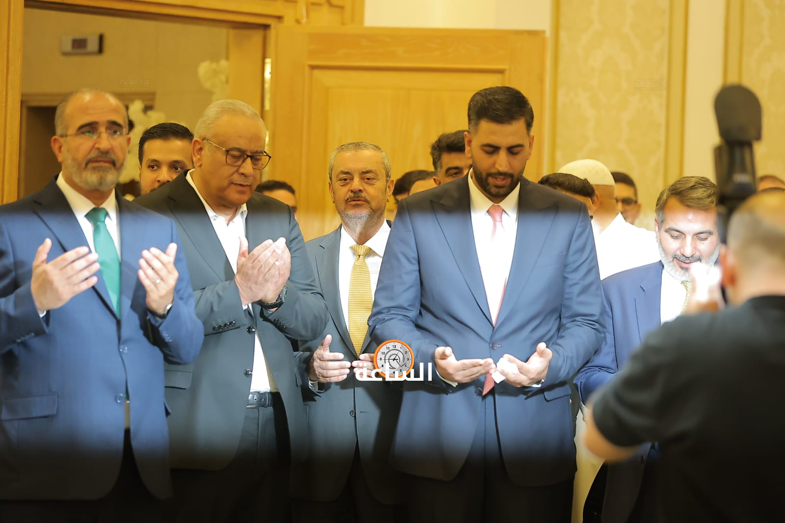 Madar Al-Saa Images 0.15846983798600467