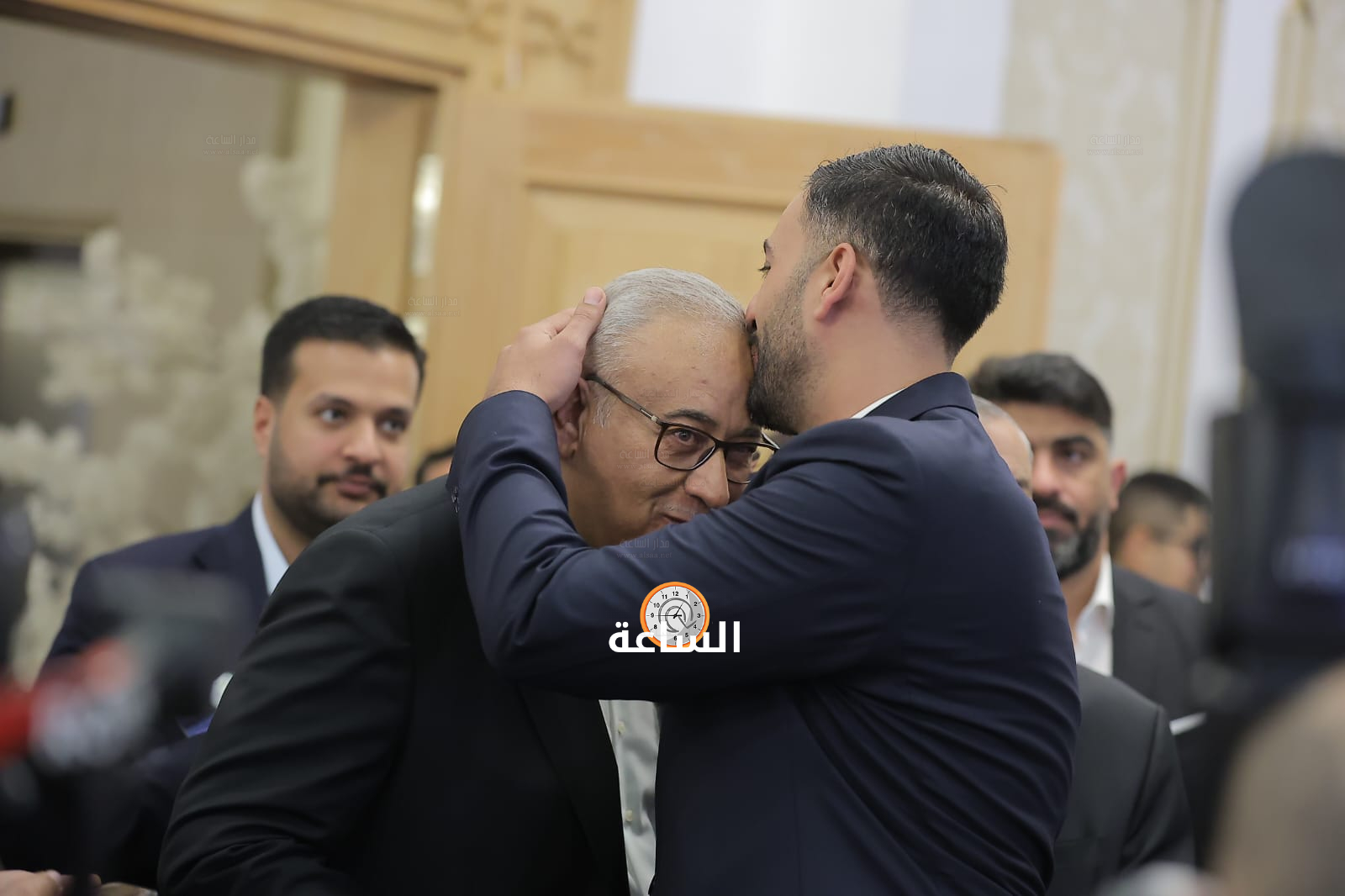 Madar Al-Saa Images 0.5604741391563952