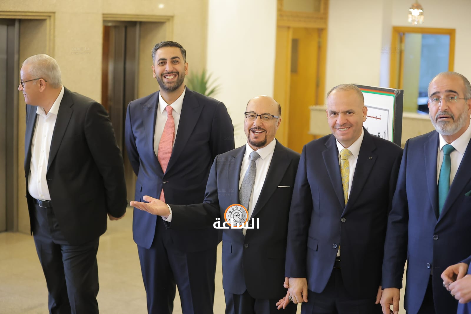 Madar Al-Saa Images 0.6641542198790664