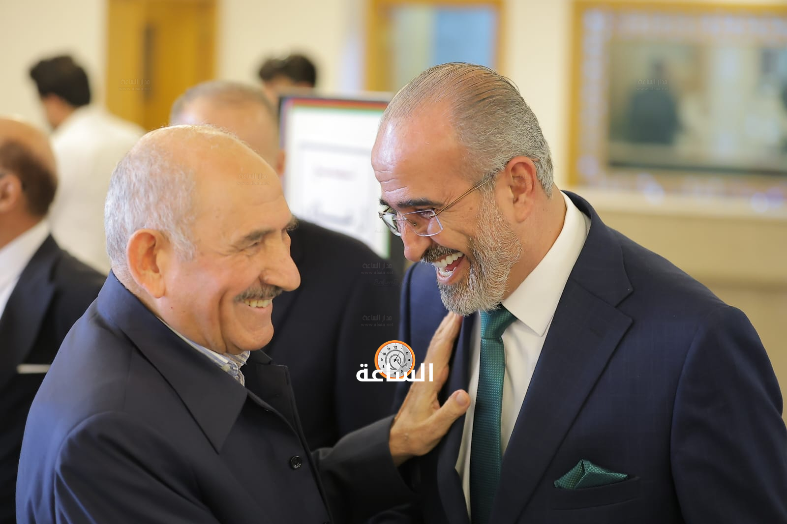 Madar Al-Saa Images 0.048964189259021795