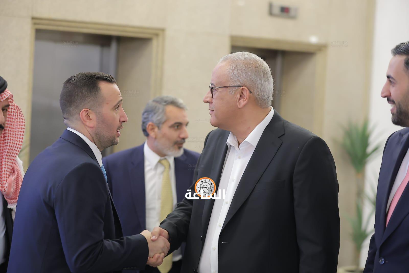Madar Al-Saa Images 0.06145989578601063
