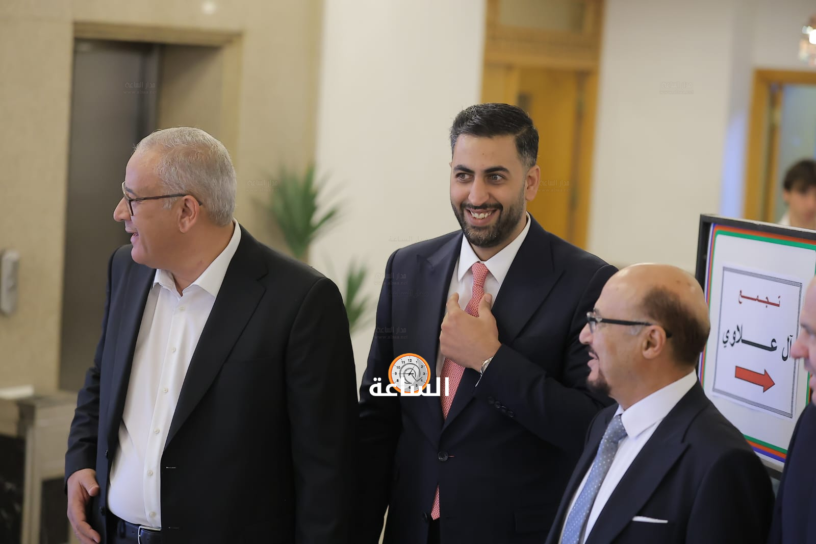 Madar Al-Saa Images 0.5270403887975268