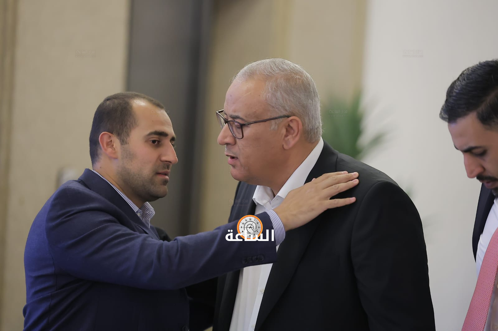 Madar Al-Saa Images 0.5301045857148009