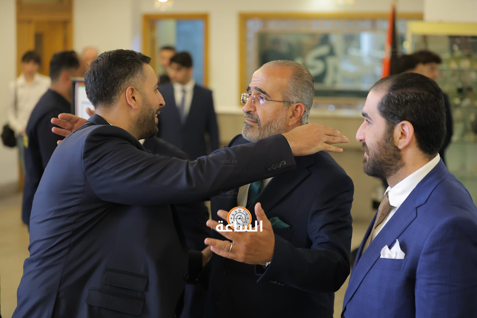 Madar Al-Saa Images 0.6144476300074908