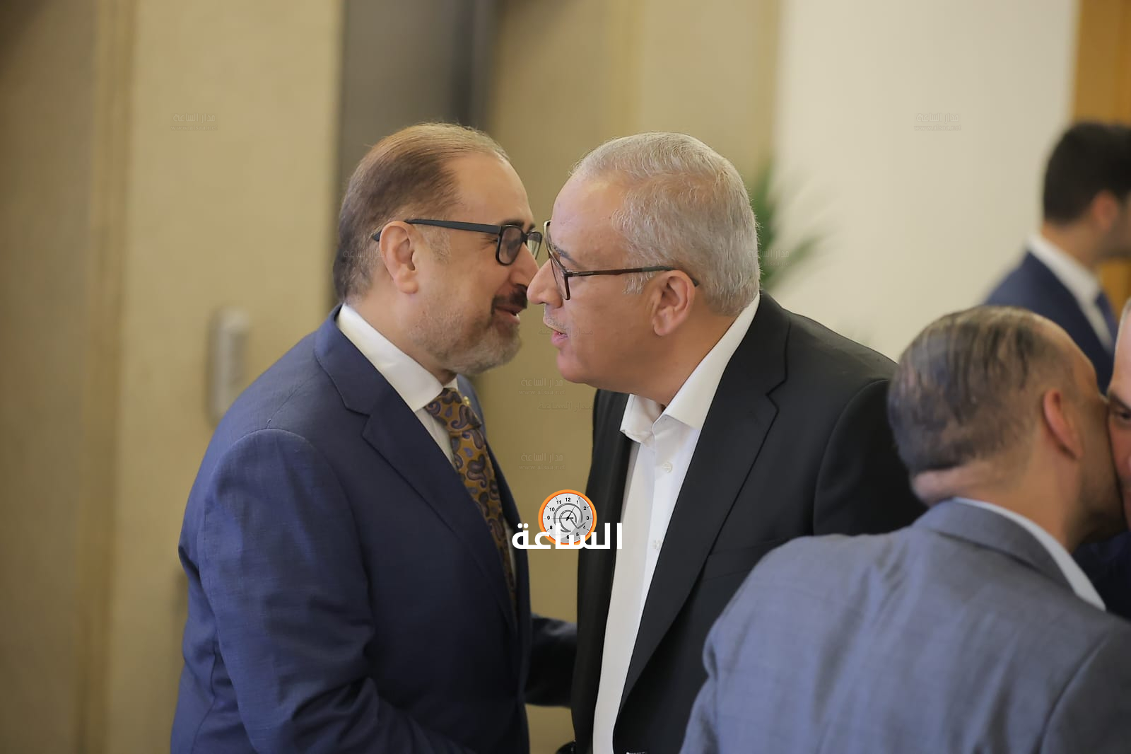 Madar Al-Saa Images 0.47698336840104116