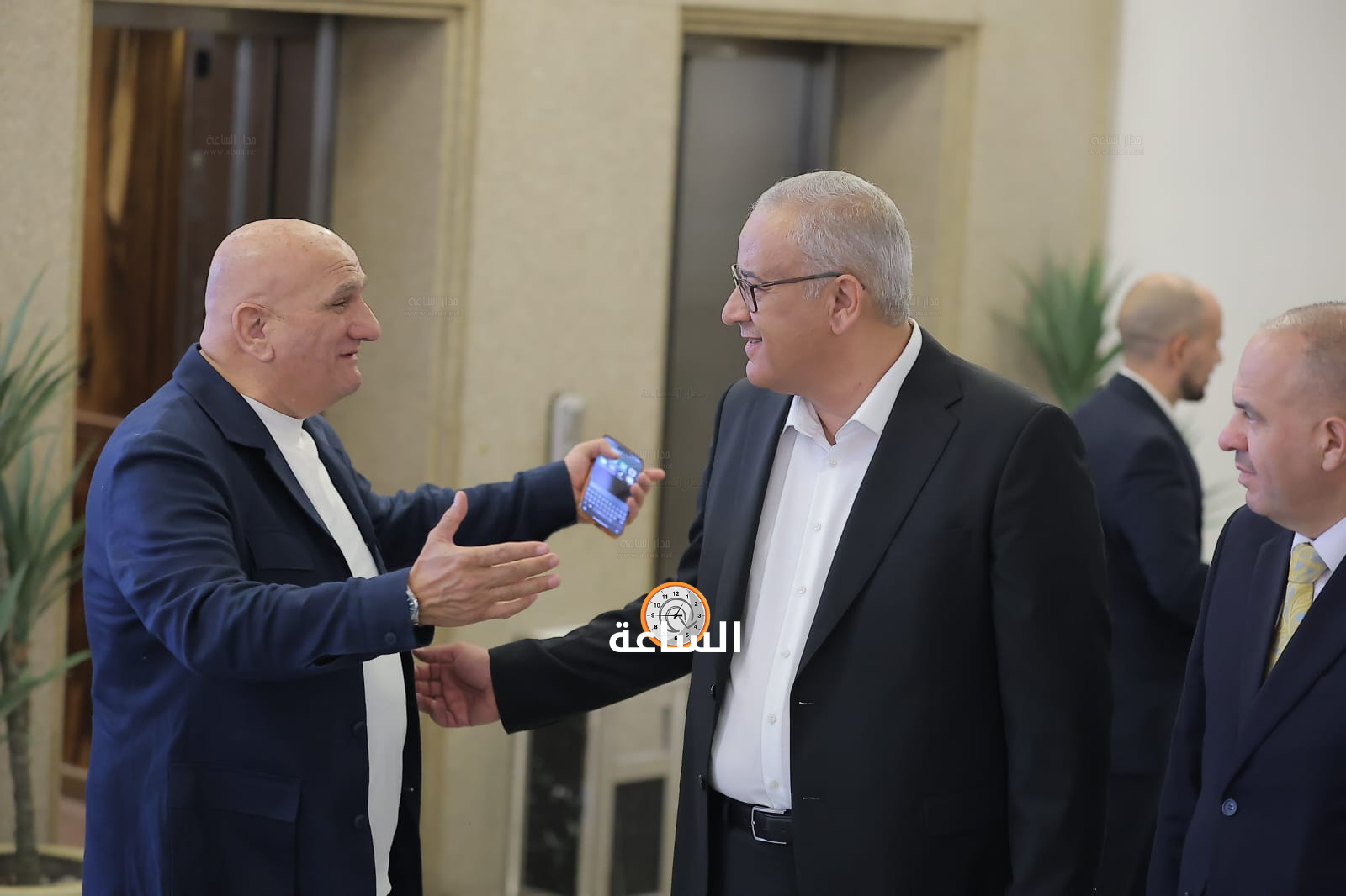 Madar Al-Saa Images 0.5498291742338361