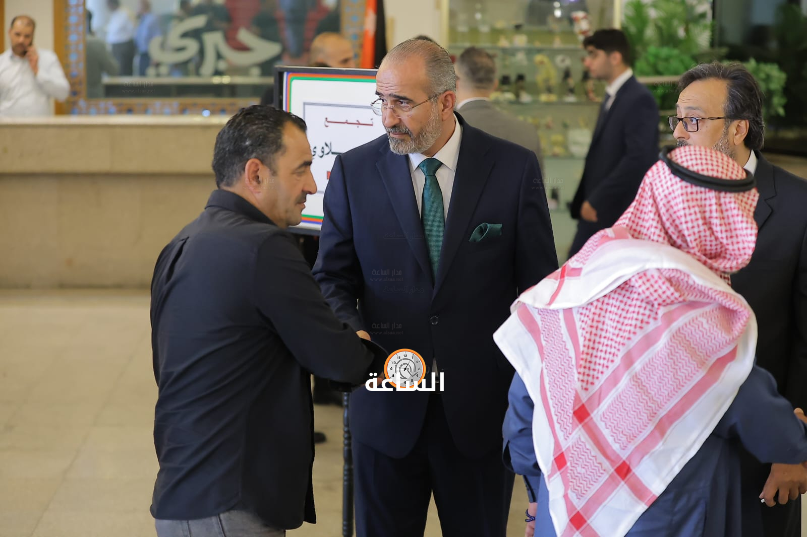 Madar Al-Saa Images 0.24892031444083174