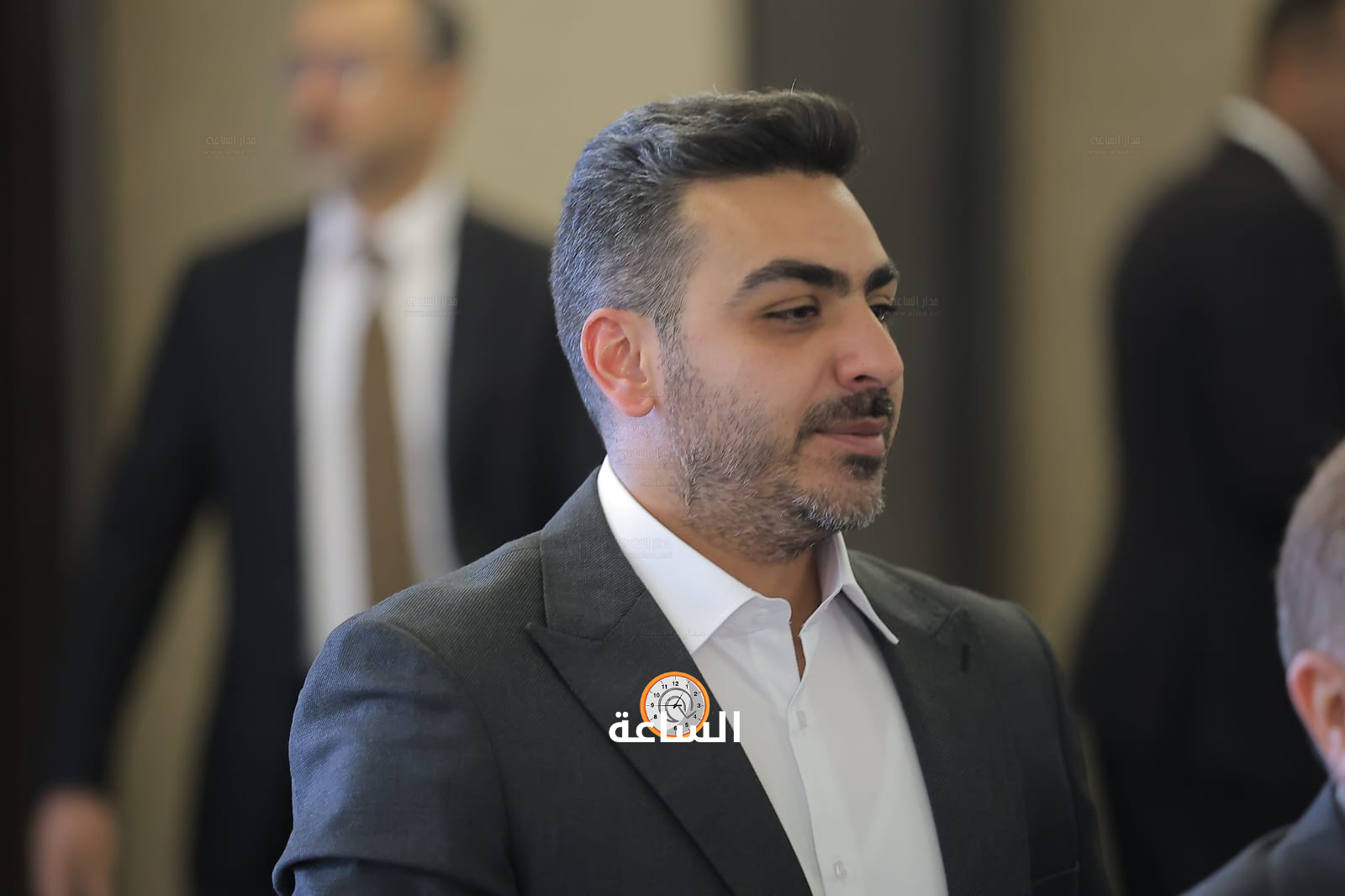 Madar Al-Saa Images 0.41071190973328564