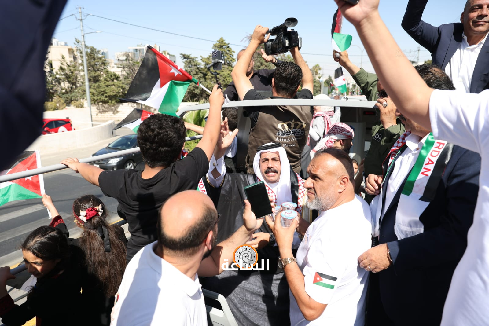Madar Al-Saa Images 0.8903143807681598