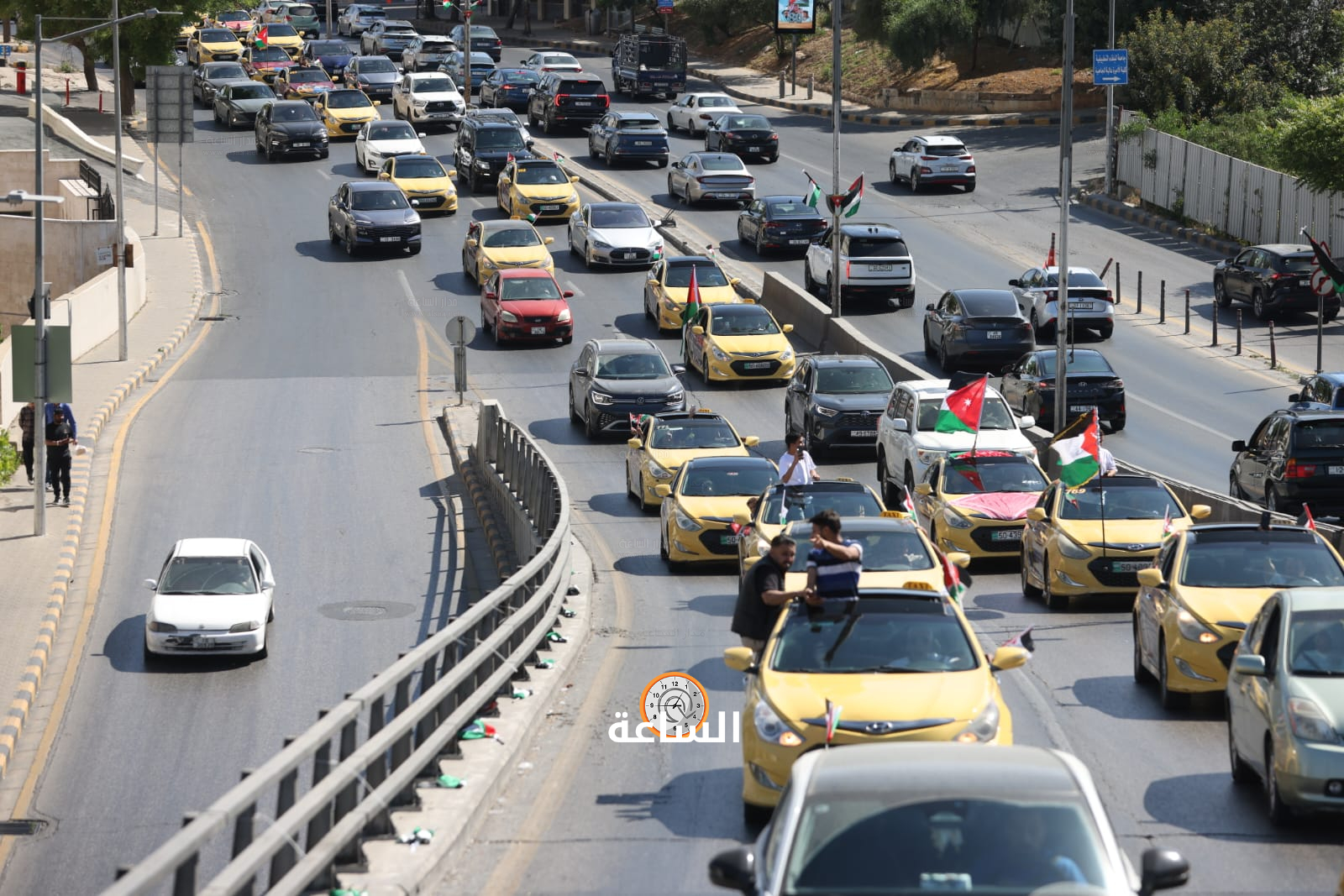 Madar Al-Saa Images 0.03504104323075352