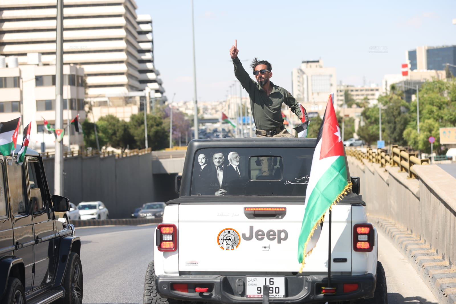 Madar Al-Saa Images 0.4548693535923267