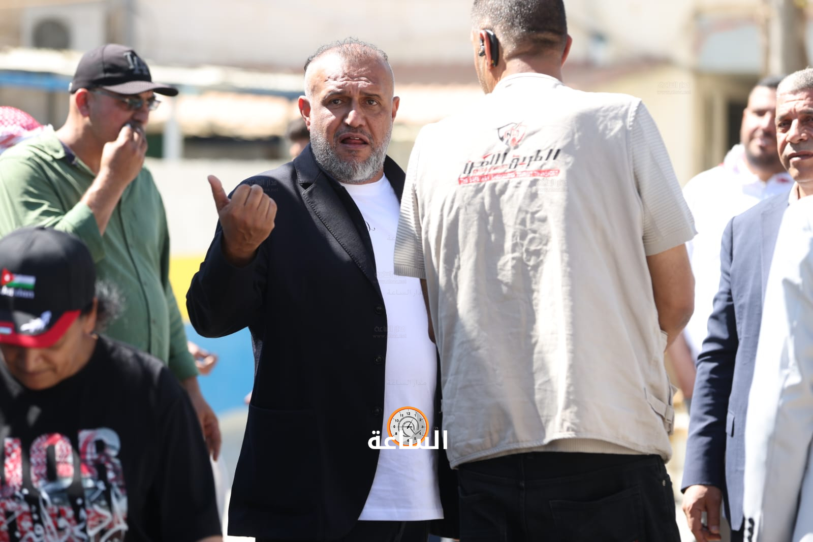 Madar Al-Saa Images 0.04316196552137652