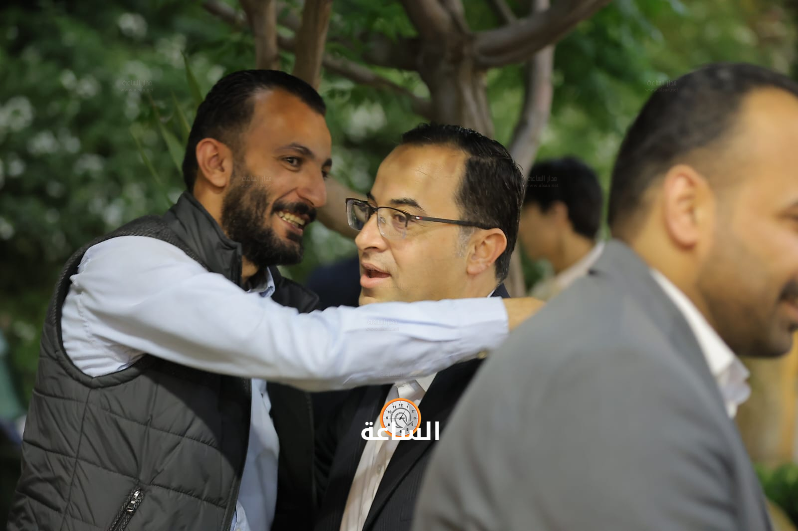 Madar Al-Saa Images 0.8836632657646486