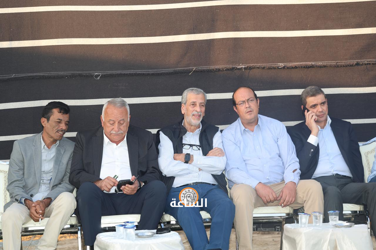 Madar Al-Saa Images 0.787113104715033