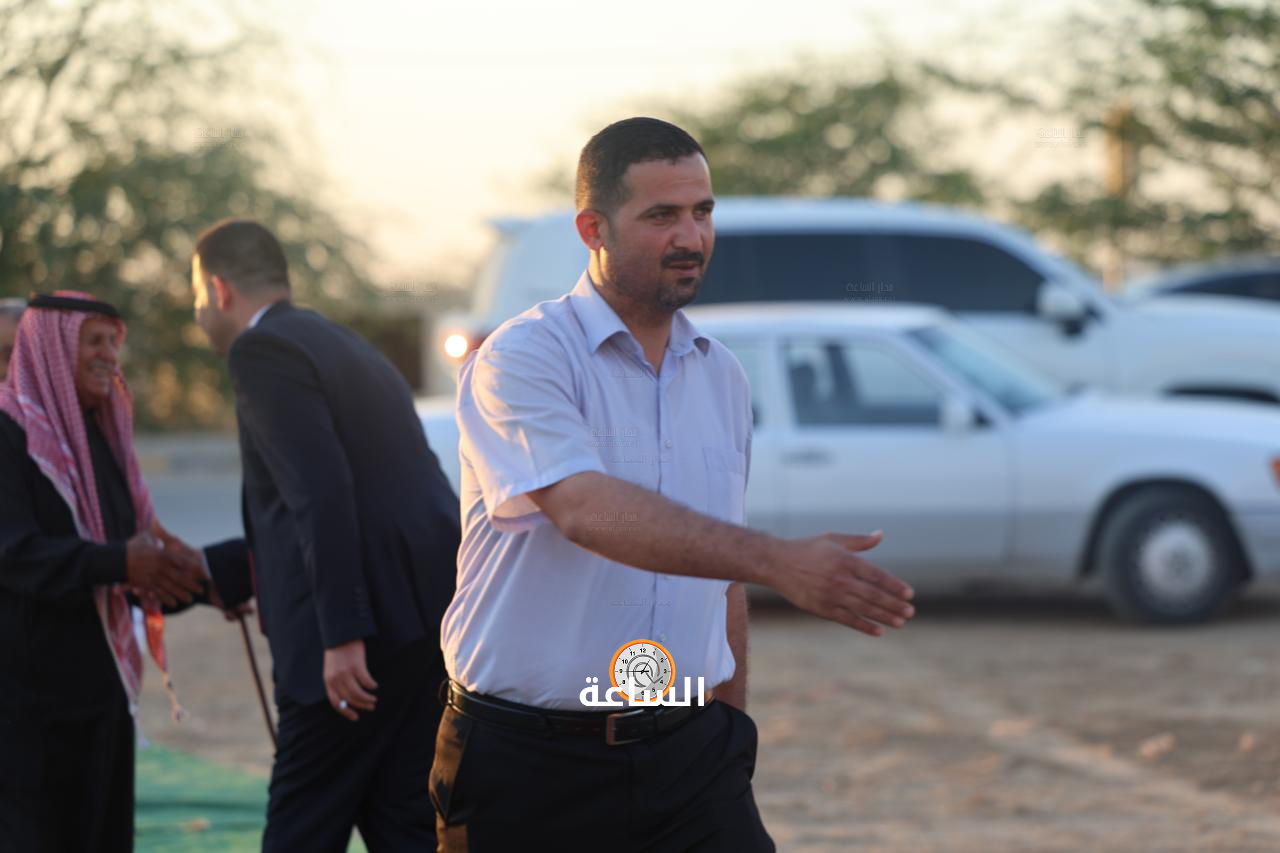 Madar Al-Saa Images 0.42168159104695824