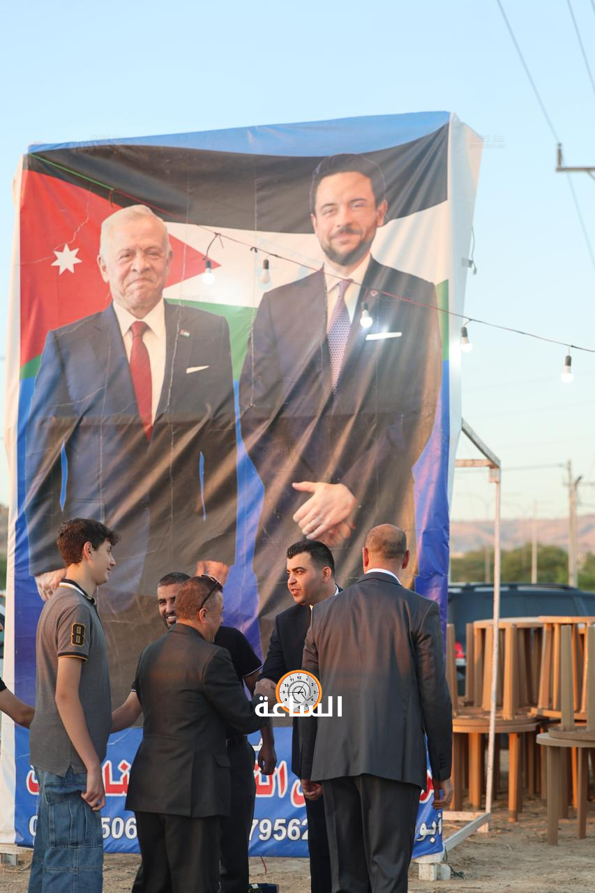 Madar Al-Saa Images 0.32799665043525383