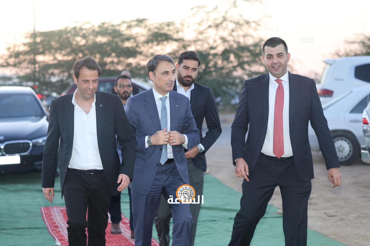 Madar Al-Saa Images 0.9667546217156917