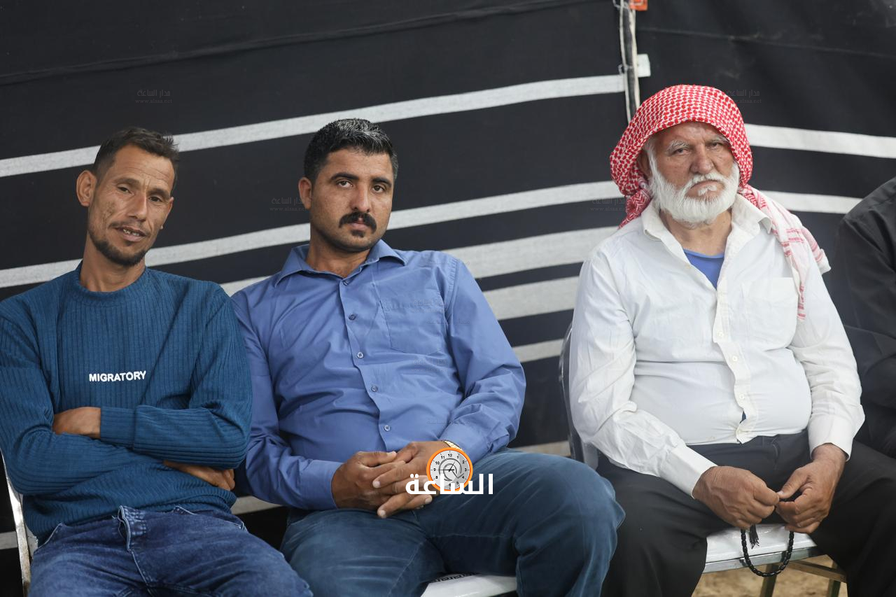 Madar Al-Saa Images 0.37982702425212467