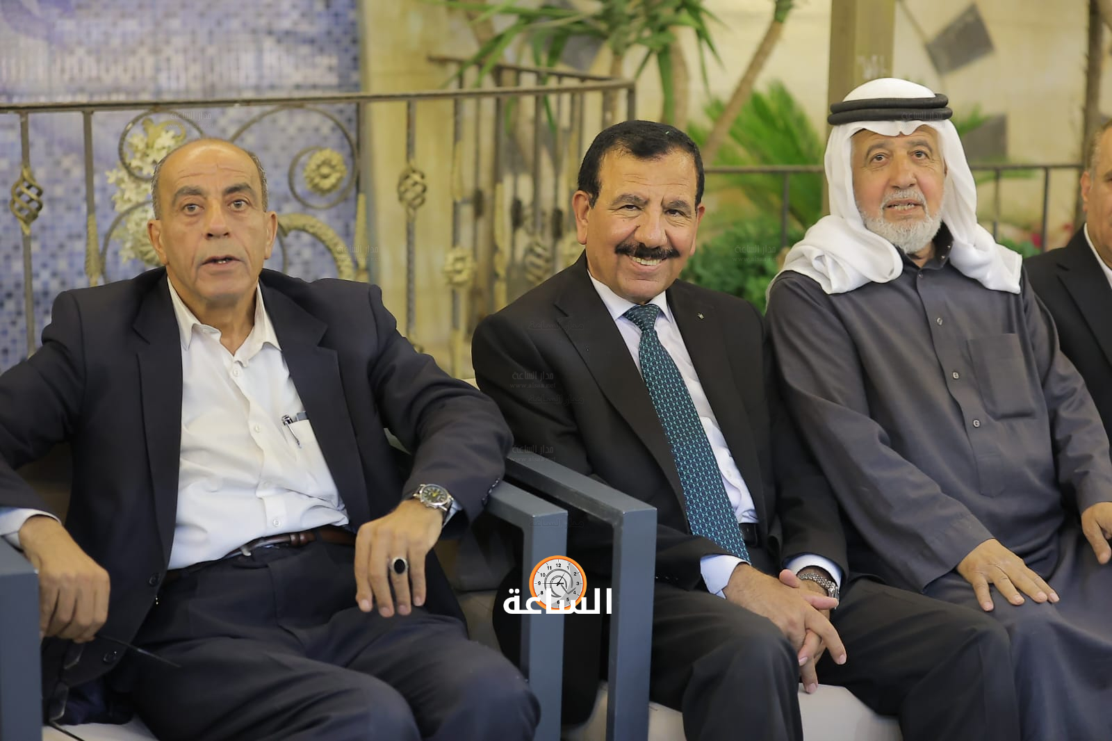 Madar Al-Saa Images 0.5068113265751153