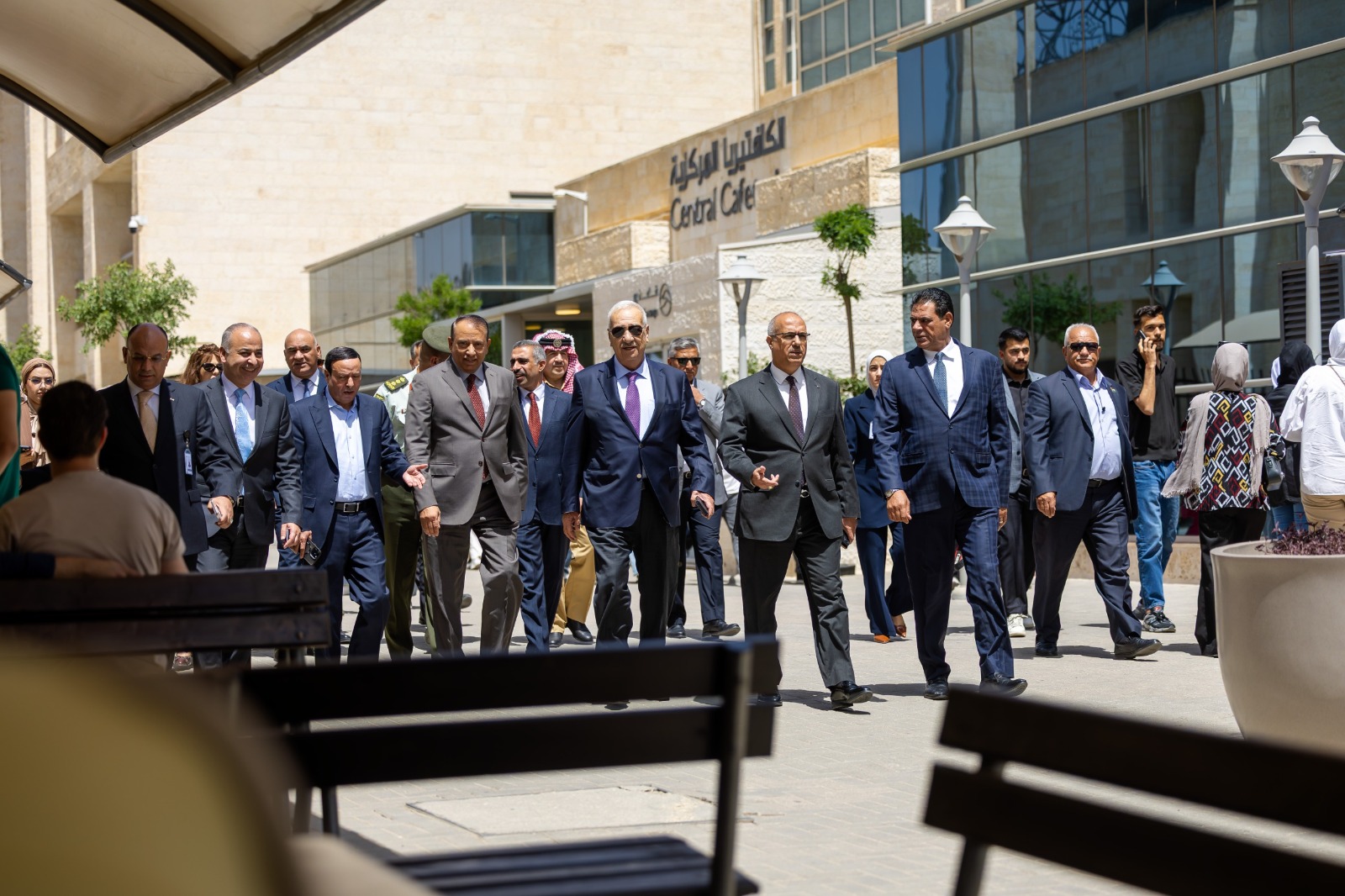 Madar Al-Saa Images 0.7112303703828833