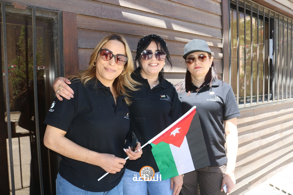 Madar Al-Saa Images 0.4129423543065104