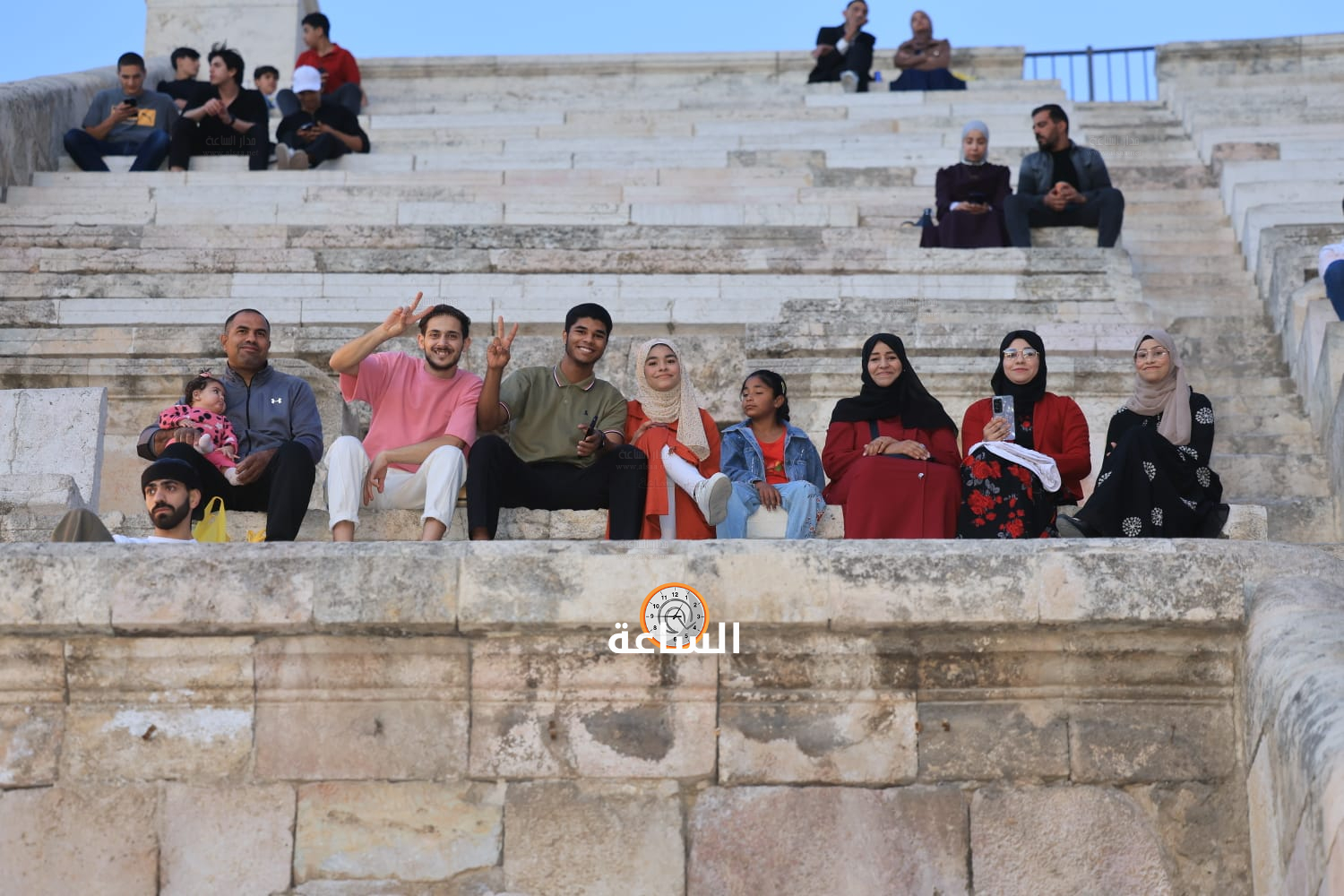 Madar Al-Saa Images 0.5394967594982567