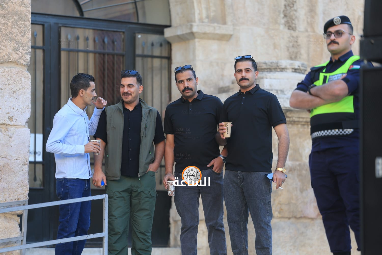 Madar Al-Saa Images 0.013783660462544978