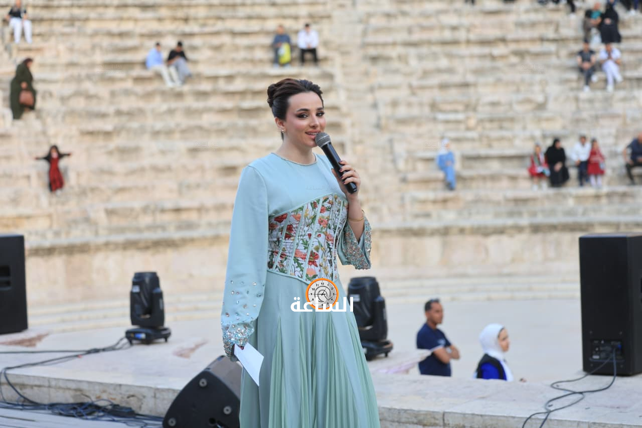 Madar Al-Saa Images 0.005051427067989556