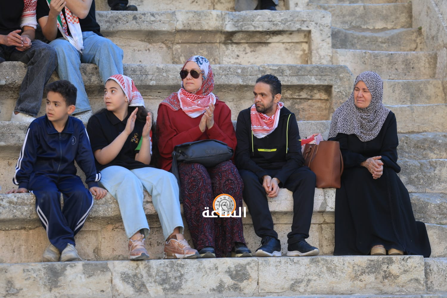 Madar Al-Saa Images 0.7341206353367824