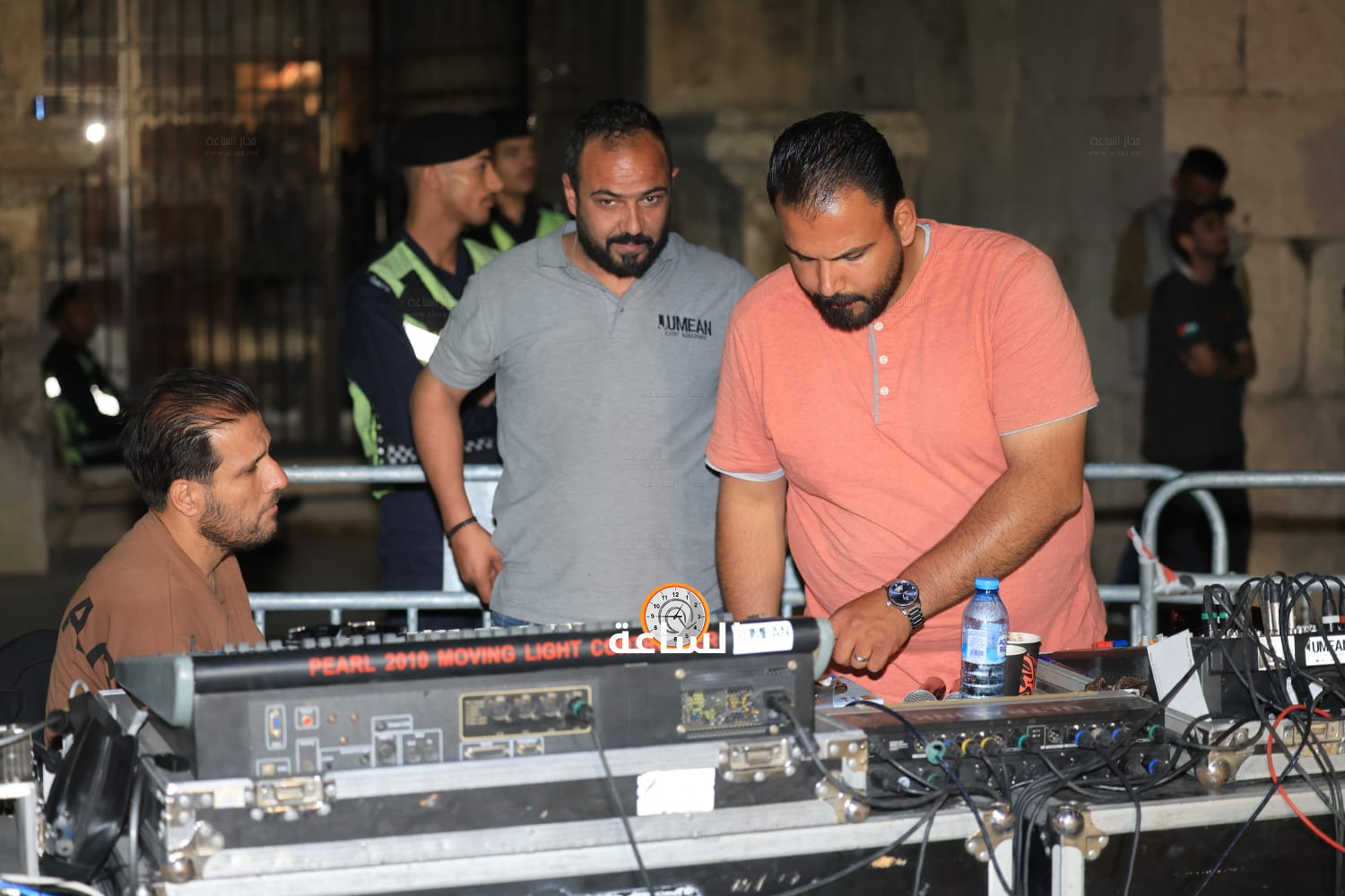 Madar Al-Saa Images 0.5223614433404092