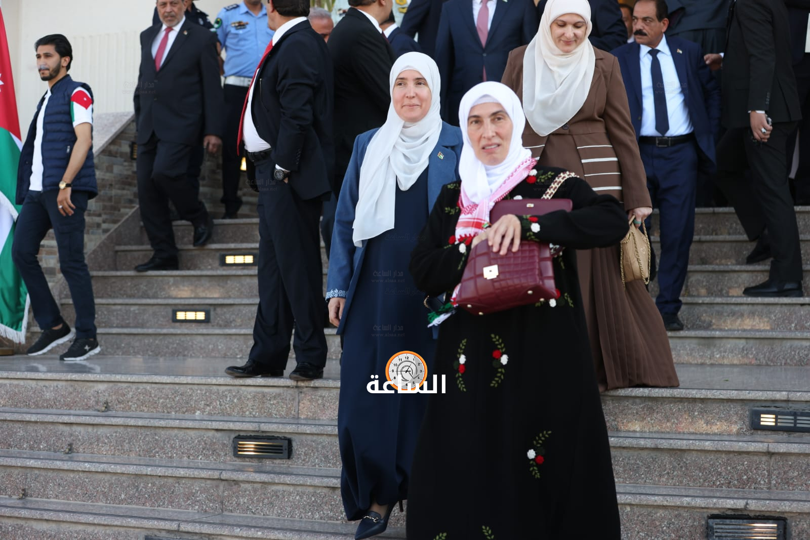 Madar Al-Saa Images 0.21371243265595874