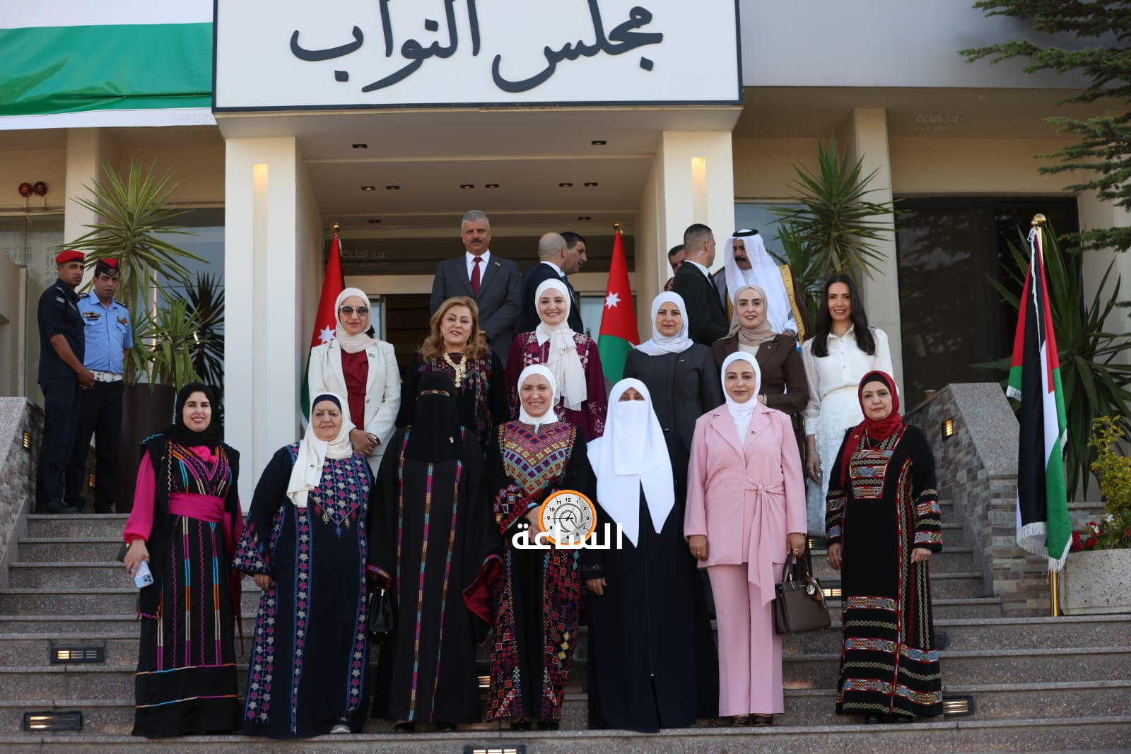Madar Al-Saa Images 0.5066317698566584