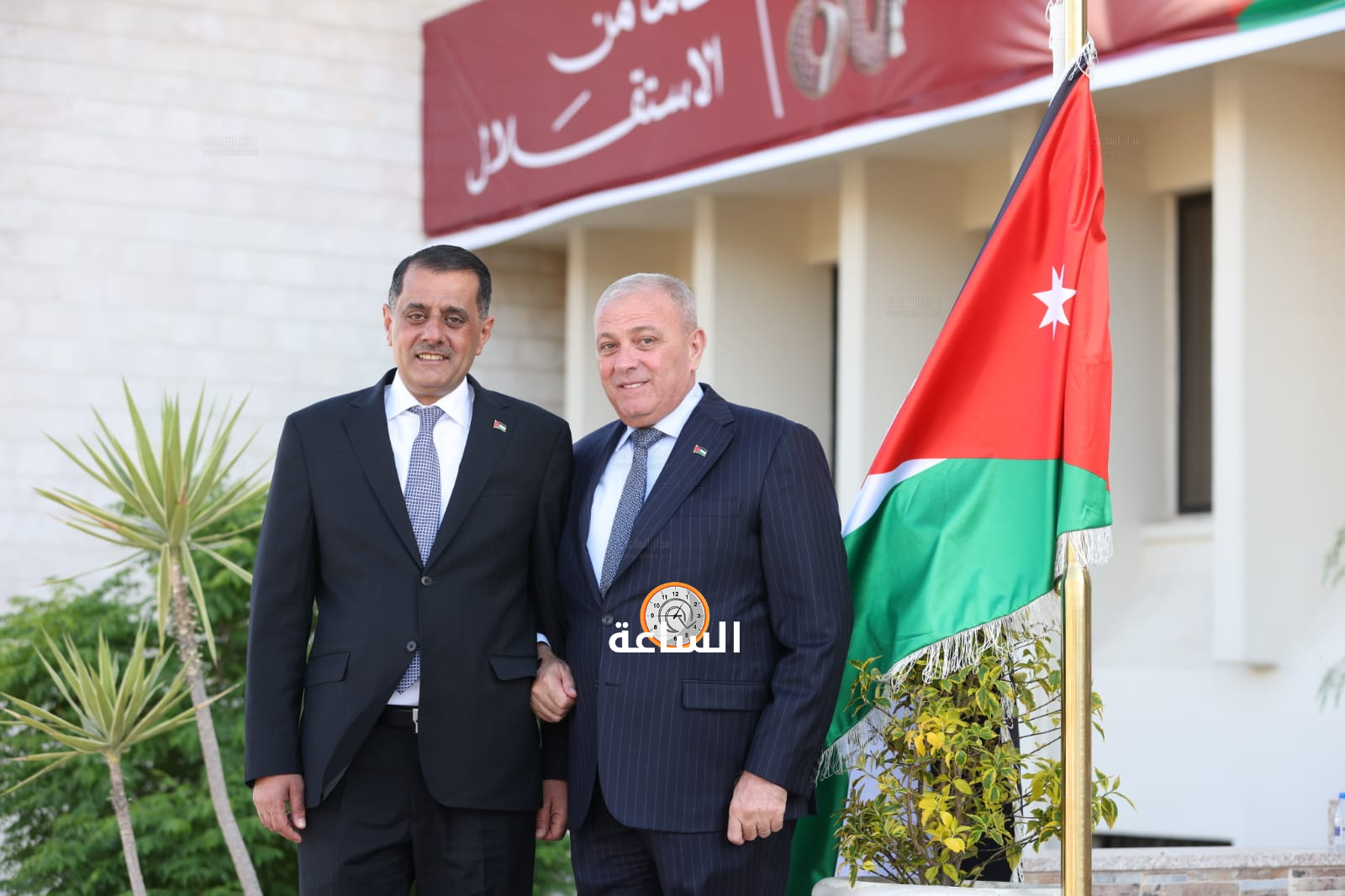 Madar Al-Saa Images 0.43601997320950325