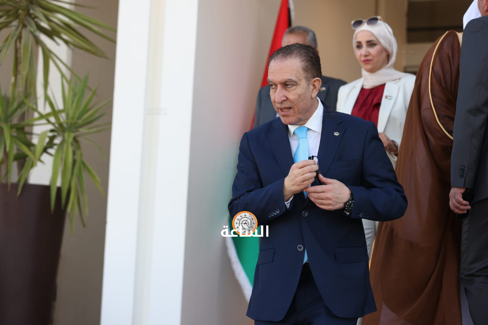 Madar Al-Saa Images 0.45503414062598535