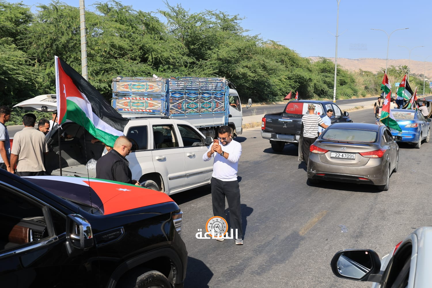 Madar Al-Saa Images 0.9591113469682202