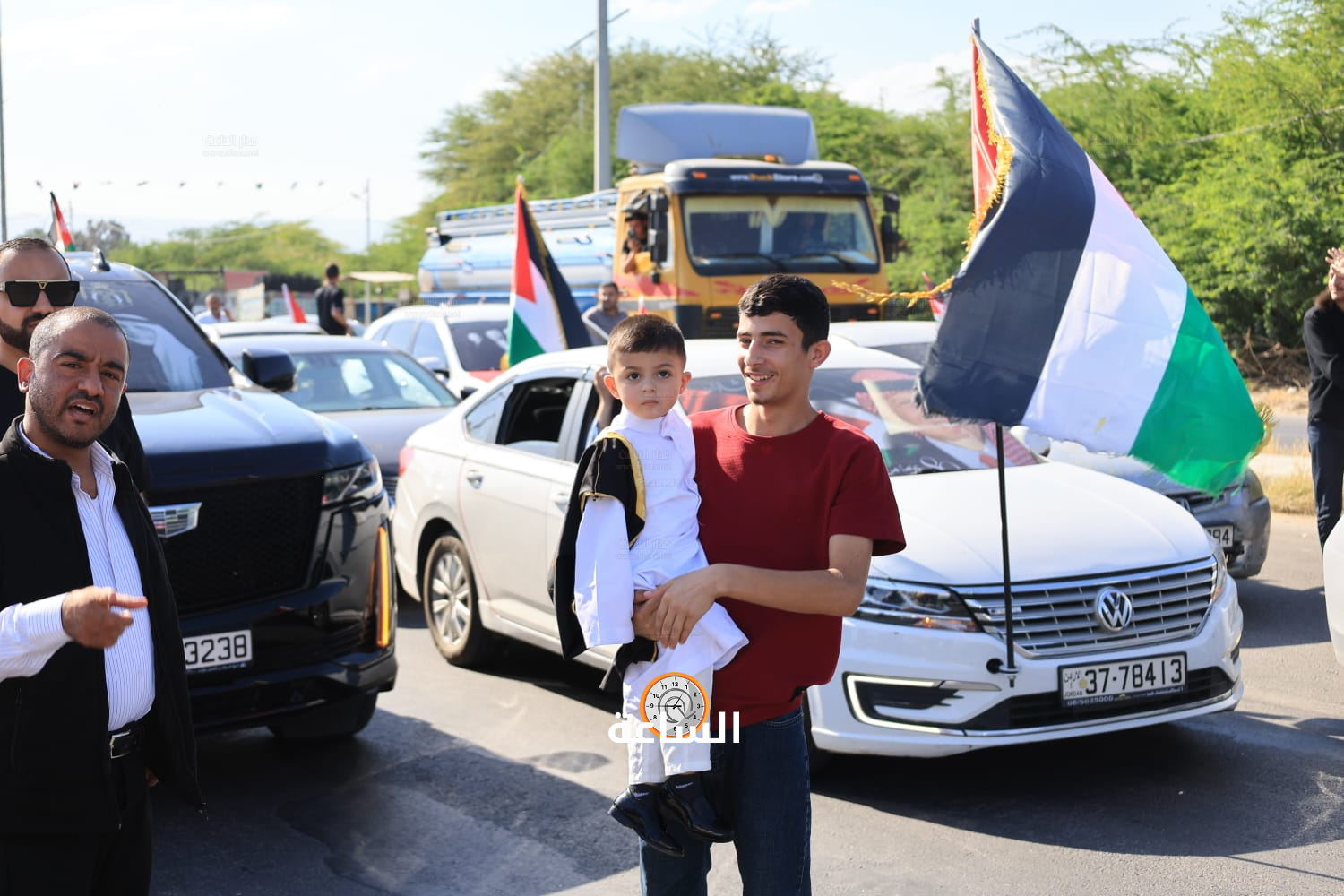 Madar Al-Saa Images 0.7585141339439234
