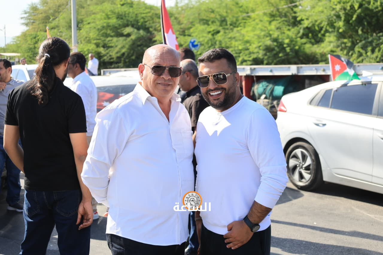 Madar Al-Saa Images 0.4138780562016797