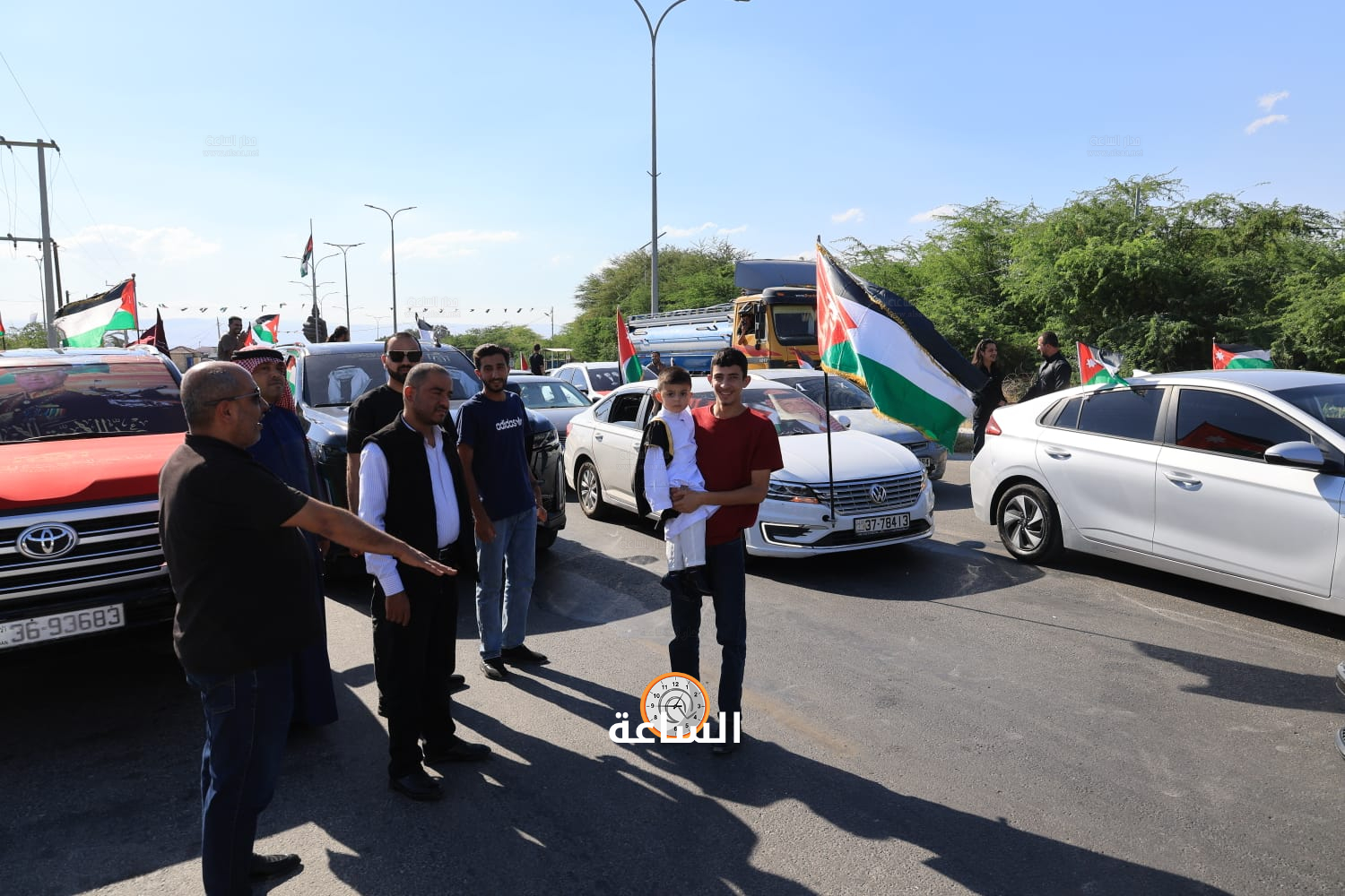 Madar Al-Saa Images 0.01573482503226431