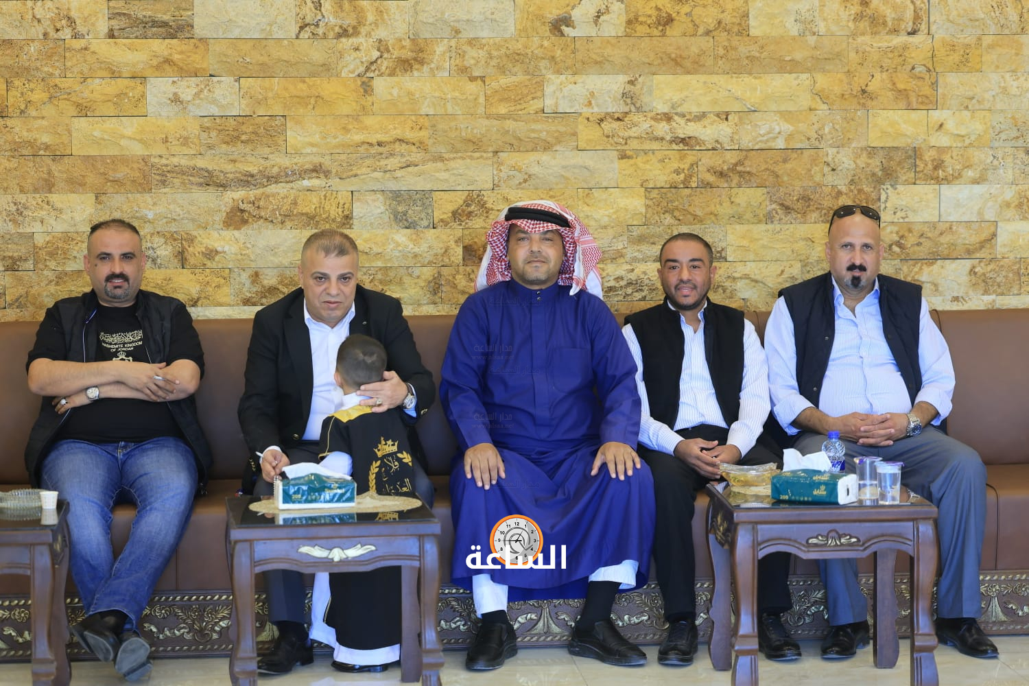 Madar Al-Saa Images 0.8432272284961008