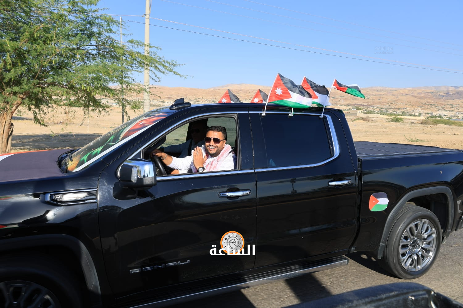 Madar Al-Saa Images 0.35190723937991863