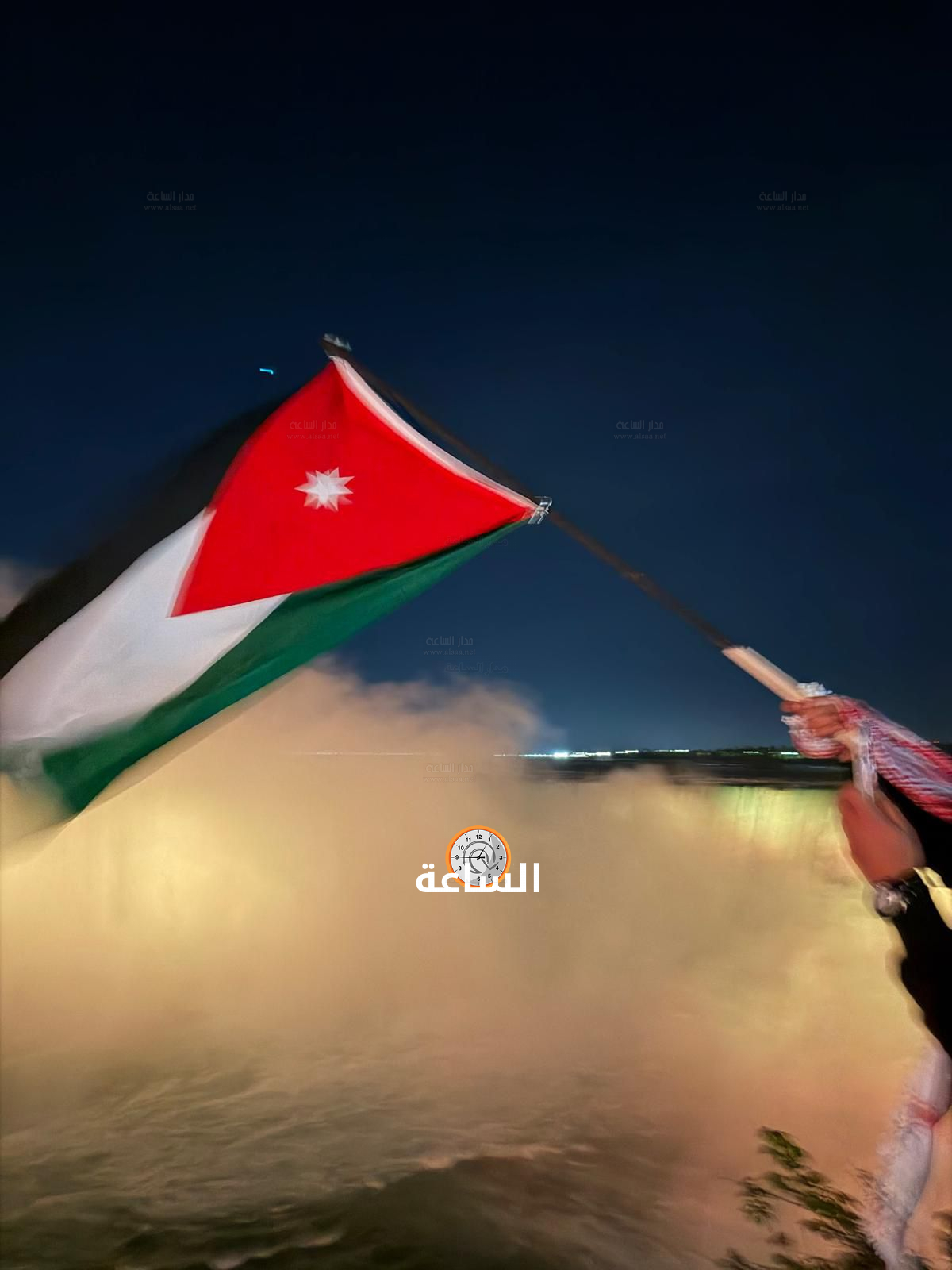 Madar Al-Saa Images 0.7407396481890983