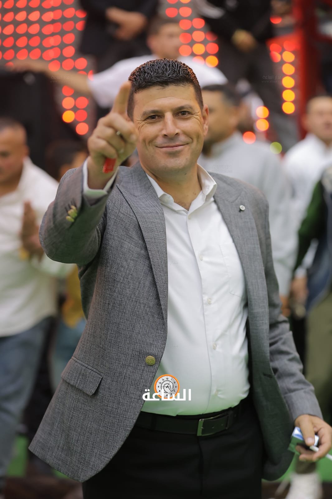 Madar Al-Saa Images 0.4688277617640918
