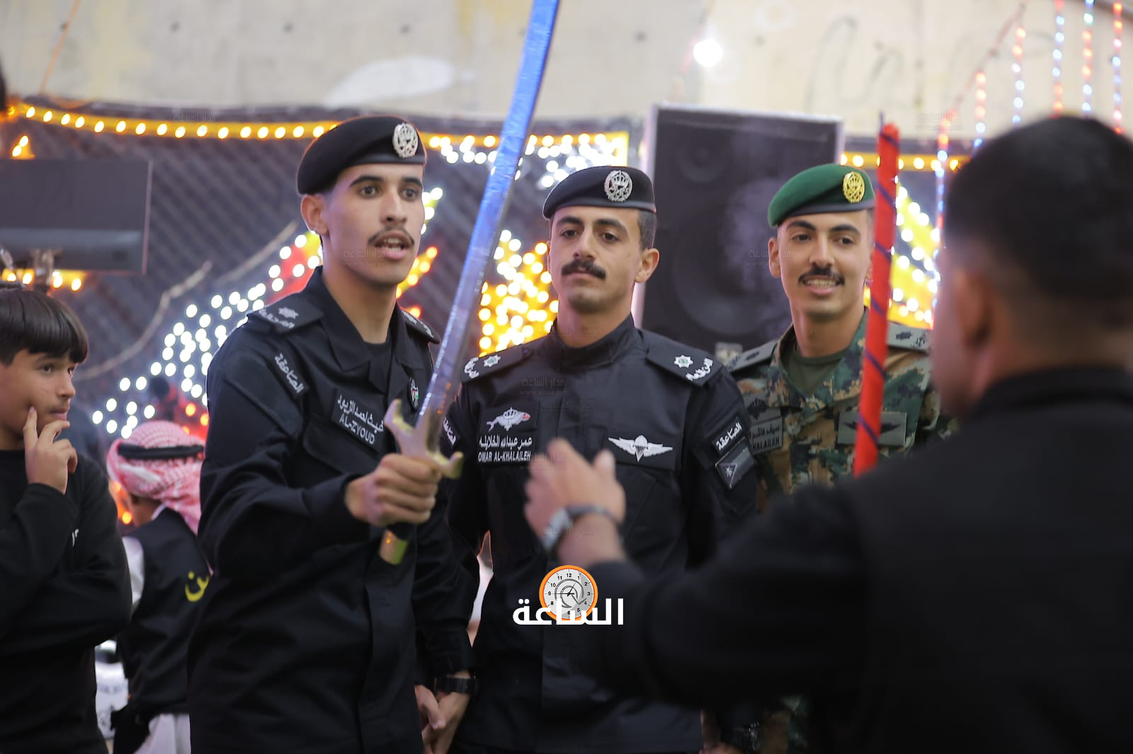 Madar Al-Saa Images 0.7456311449060559