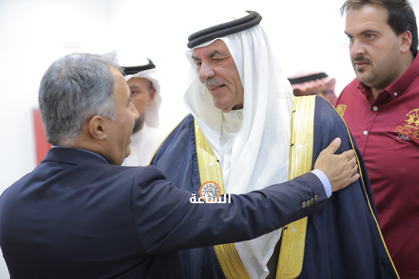 Madar Al-Saa Images 0.5400017047881611