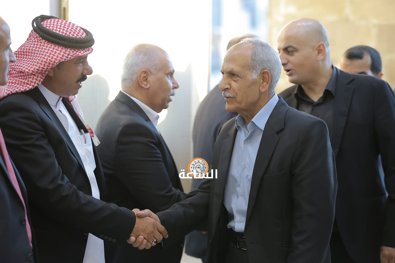 Madar Al-Saa Images 0.6358423573980443