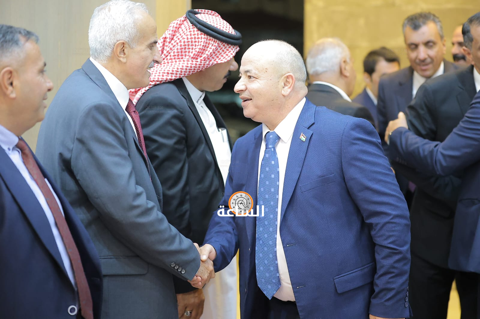 Madar Al-Saa Images 0.3193077383870492