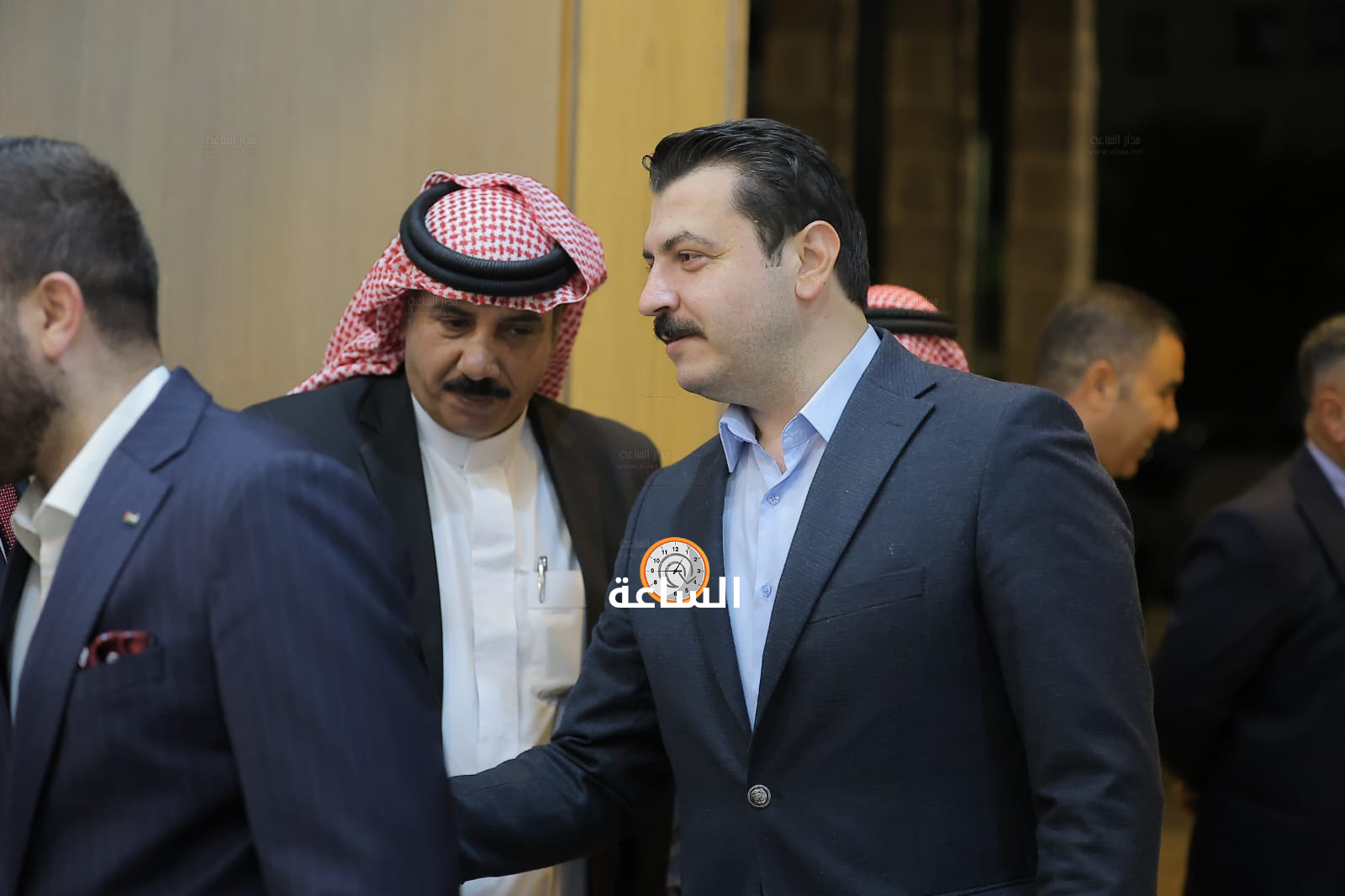 Madar Al-Saa Images 0.30211601227427365