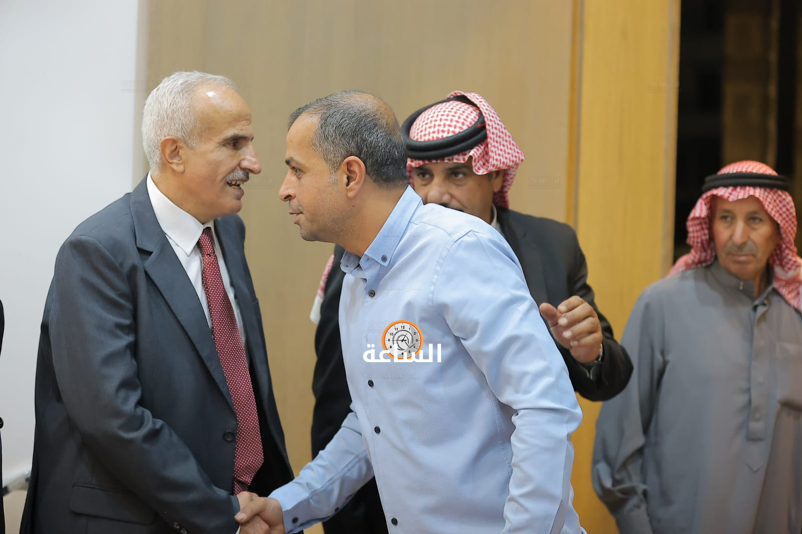 Madar Al-Saa Images 0.40570625160344487